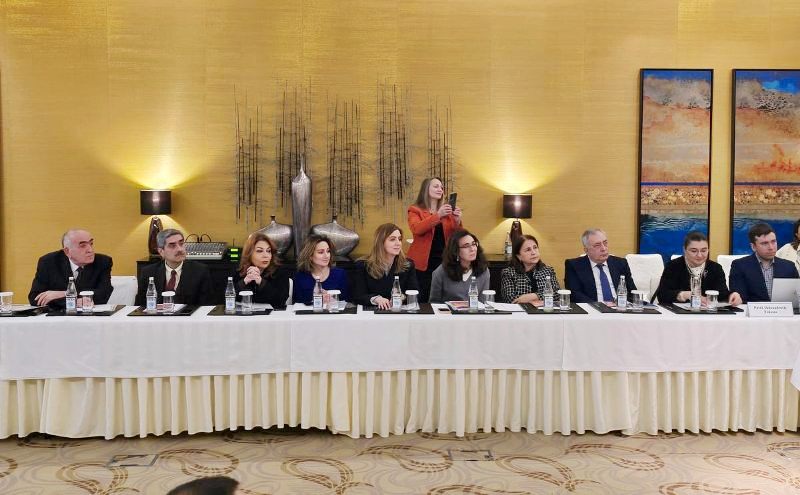 “Bullyoz epidermolizin mozaikası” adlı beynəlxalq elmi dəyirmi masa