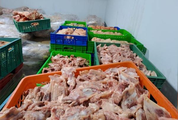 Buzovnada qida təhlükəsizliyi pozuntusu aşkarlandı