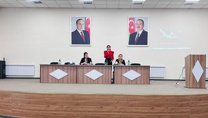 Gənclərə zərərli vərdişlərdən uzaq olmaq tövsiyə edilib