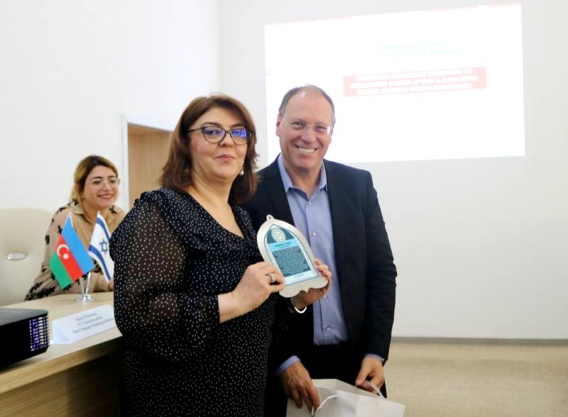 K.Y.Fərəcova adına ET Pediatriya İnstitutunda Azərbaycan-İsrail tibb əməkdaşlığı