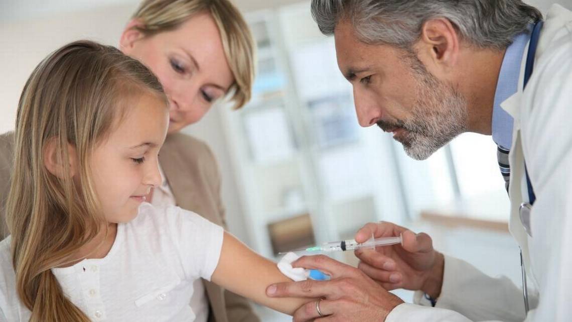 İmmunoloq təhlükəli meningokok infeksiyasının ötürülmə yollarını açıqlayıb