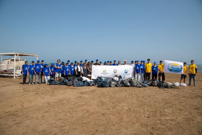 Xəzərin Şüvəlan sahili yarım tona yaxın tullantıdan təmizlənib