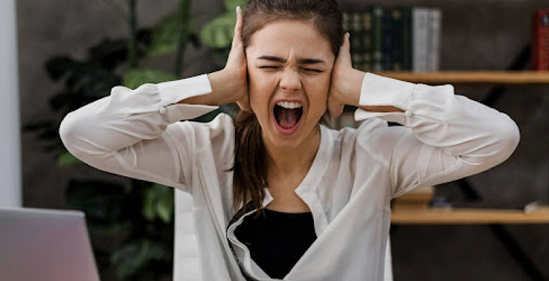 Stress damar sağlamlığı üçün ən təhlükəli amil kimi müəyyən edilib