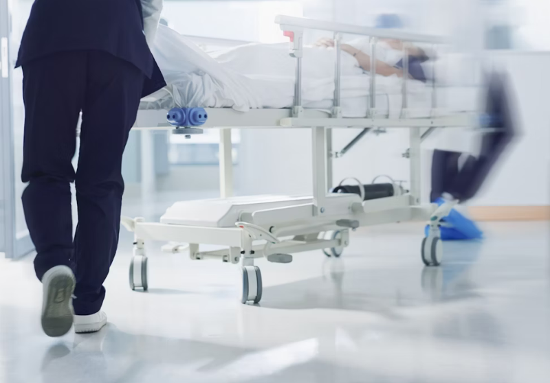 149 özəl tibb müəssisəsində plandankənar yoxlamalar aparılıb