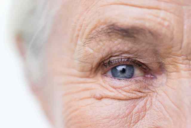 PNAS: Diabetik göz zədələnməsini erkən mərhələdə aşkarlamaq mümkündür