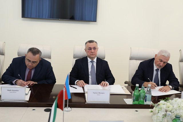 Səhiyyə Nazirliyində Birləşmiş Ərəb Əmirliklərinin nümayəndə heyəti ilə görüş