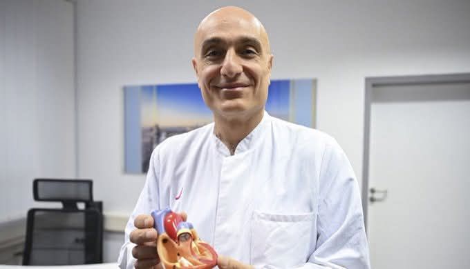 Ürək cərrahiyyəsində inqilab - Professor Hüseyn İncə sinə açılmadan qapaq dəyişdirdi  