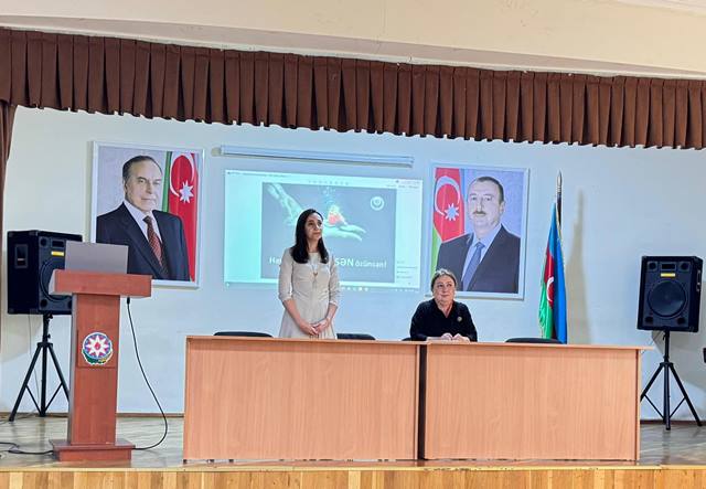  “Həyatının memarı sən özünsən” mövzusunda maarifləndirici görüş   