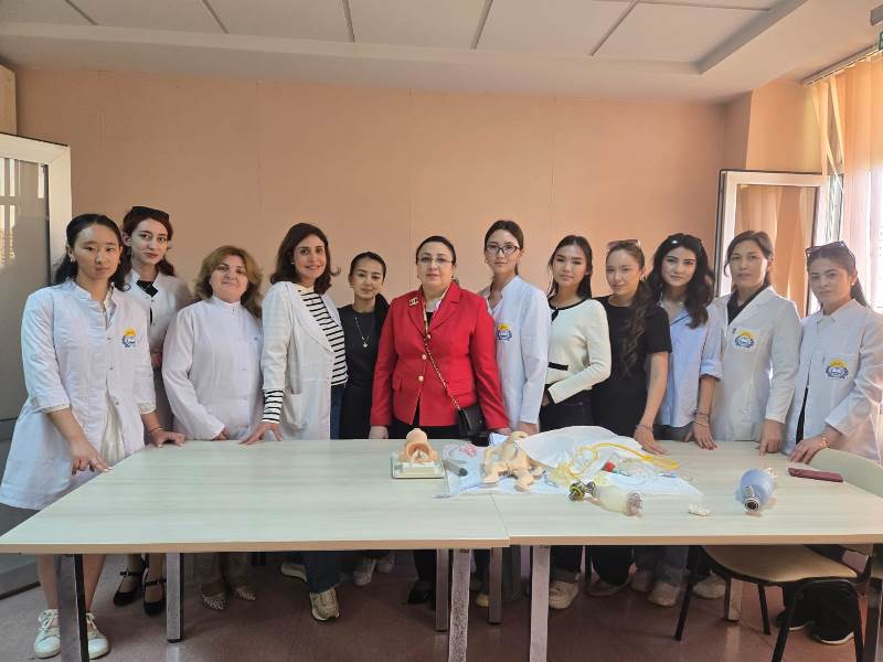 Bioetika, təlimlər və startap uğuru - Qırğızıstan Tibb Akademiyasının heyətinin ATU səfəri yekunlaşdı