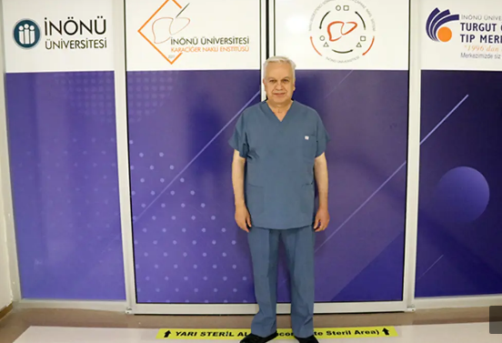 Dünyanın ilk 8-li çarpaz qaraciyər transplantasiyası - Tibb tarixinin yeni rekordu
